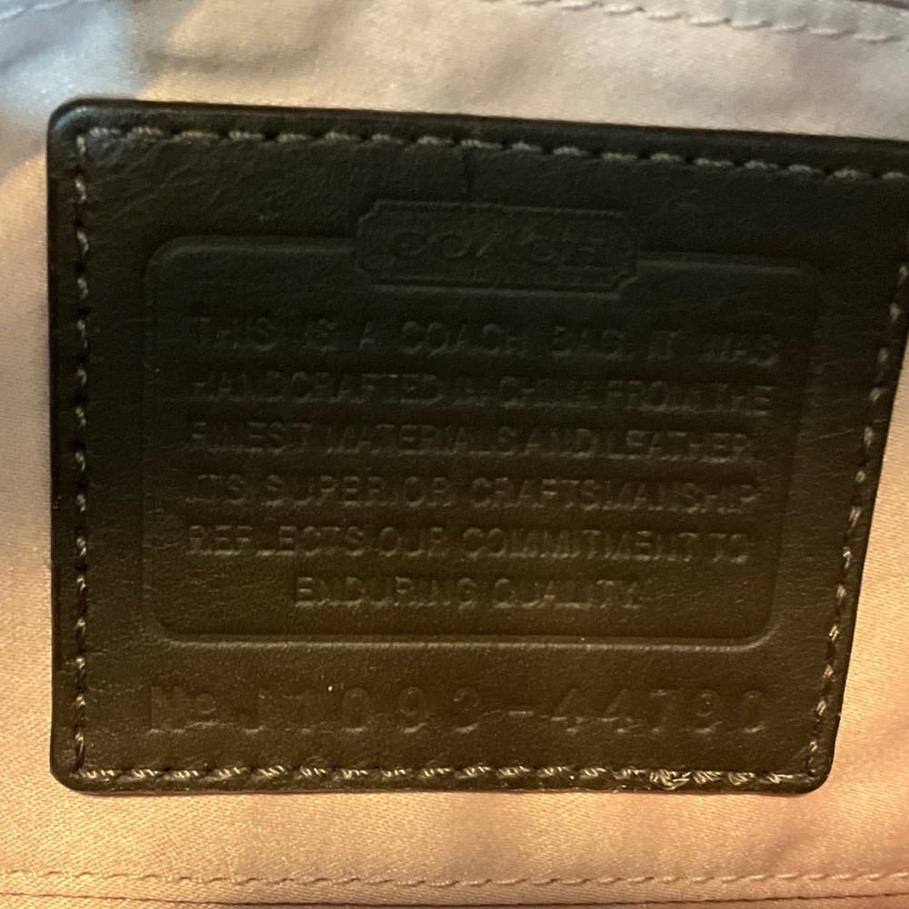 Coach signature beige and brown shoulder bag,  4 “C” emblem.   30-H7Fa - Picture 8 of 9